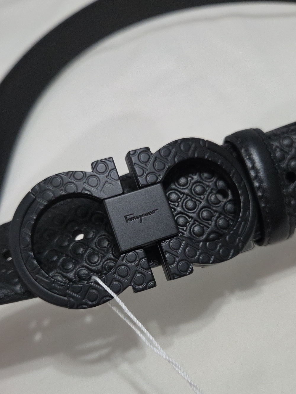 Salvatore Ferragamo Black Leather Belt with Black Double-Gancini Buckle